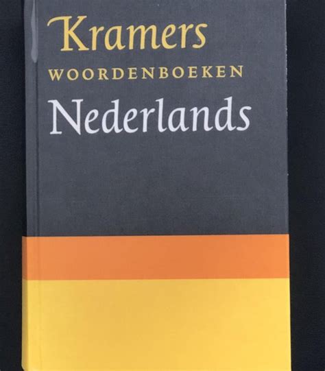 gekunsteld Nederlands woordenboek .